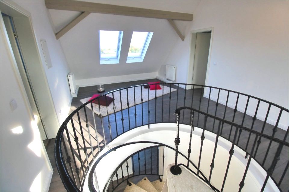 Perfekte Villa für Wohnen und/oder Gewerbe !!! in Laumersheim