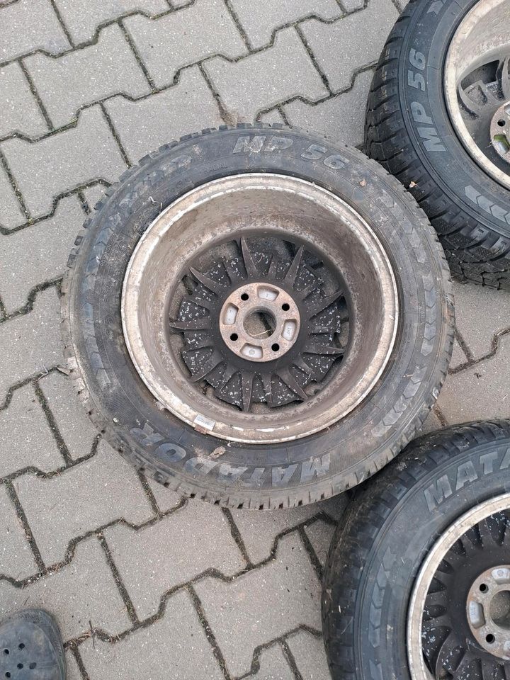 Golf 1 Pirelli Felgen mit Reifen in Geringswalde