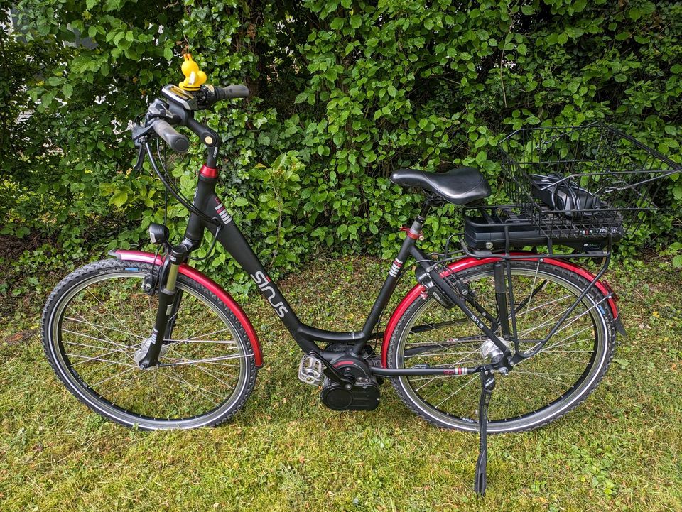 Damenrad 28Zoll E Bike in Unterensingen