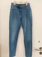 Damen Jeans Hose gr 36. Neuwertig. Nordrhein-Westfalen - Bad Driburg Vorschau