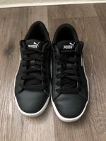 Glitzernde Puma Smash v2 Low Stuttgart - Zuffenhausen Vorschau