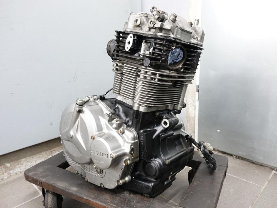 Motor 18TKM Suzuki DR 800 Big engine Komplettmotor in Klipphausen