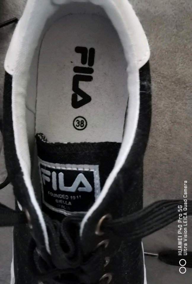 Schuhe von Fila in Freiburg im Breisgau