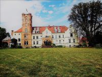exclusive 2-Zimmer Wohnung mit traumhaftem Weitblick im Schloss Lelkendorf zur Miete Mecklenburg-Vorpommern - Lelkendorf Vorschau