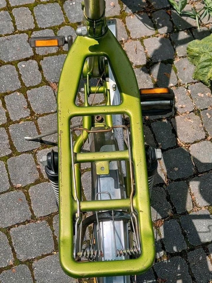 Klapprad / Faltrad 20", Top Zustand, 70er Jahre, grün metallic in Hochheim am Main
