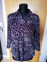 Shirt Bluse Grau Lila Kreppoptik Leolook Bexleys Woman Hessen - Kassel Vorschau