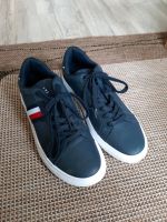 Sneaker Tommy Hilfiger Gr. 43 Sachsen-Anhalt - Wallstawe Vorschau