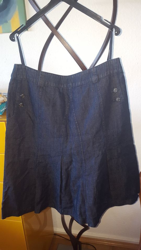 Basler Jeans Rock dunkelblau Gr40/42 (42) *top* in Eltville