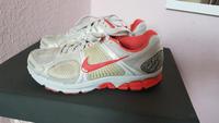 Nike Zoom Vomero 5 Sportschuhe Damen Gr. 38,5  24,5 cm Rostock - Schmarl Vorschau