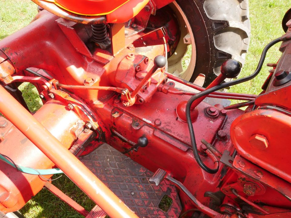 PORSCHE Diesel Standard Traktor Trecker Schlepper - mit MÄHWERK in Bad Berka