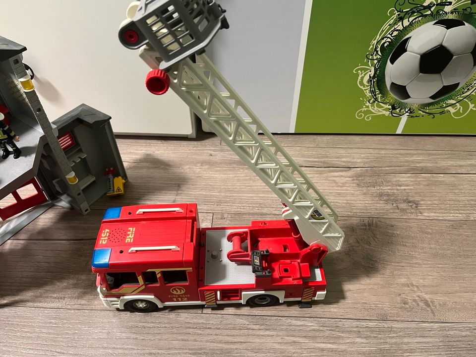 Playmobil Feuerwehr in Neuss