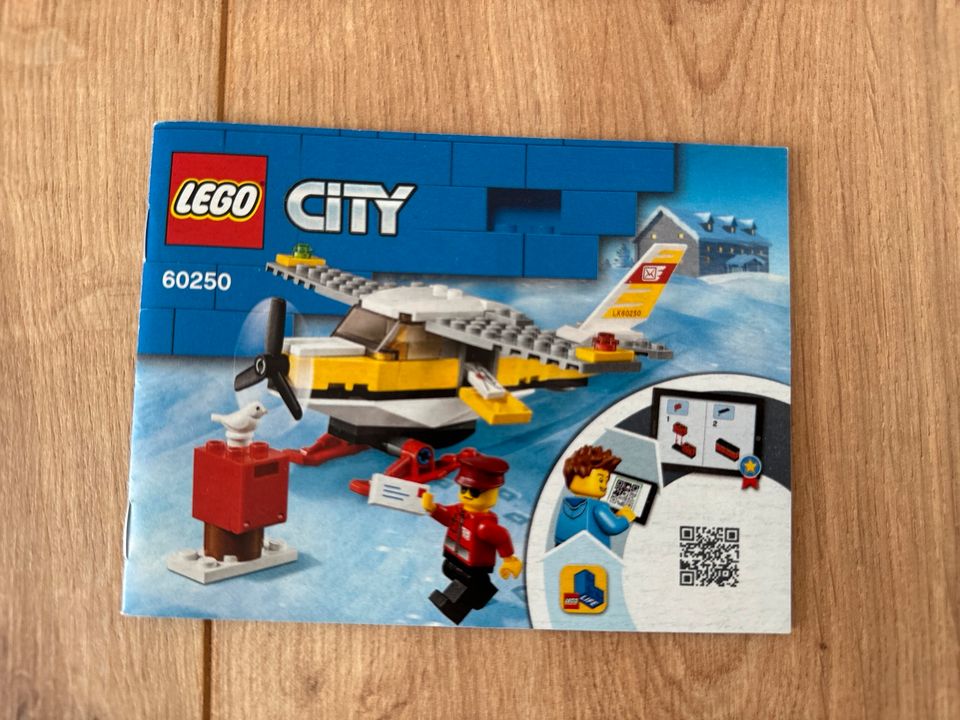 Lego City 60250 Postflugzeug vollständig klemmbausteine in Siegburg