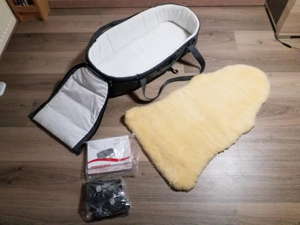 Britax Kinderwagen 3 in 1 inkl. viel Zubehör in Taucha