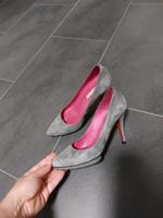 Buffalo Pumps High Heels grau Wildleder Gr. 37 Bayern - Klingenberg am Main Vorschau