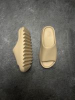 Adidas Yeezy Slide Bone Größe 44,5 Baden-Württemberg - Mannheim Vorschau