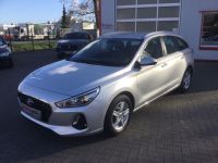 Hyundai i30 Kombi Sondermodell Family Niedersachsen - Barßel Vorschau