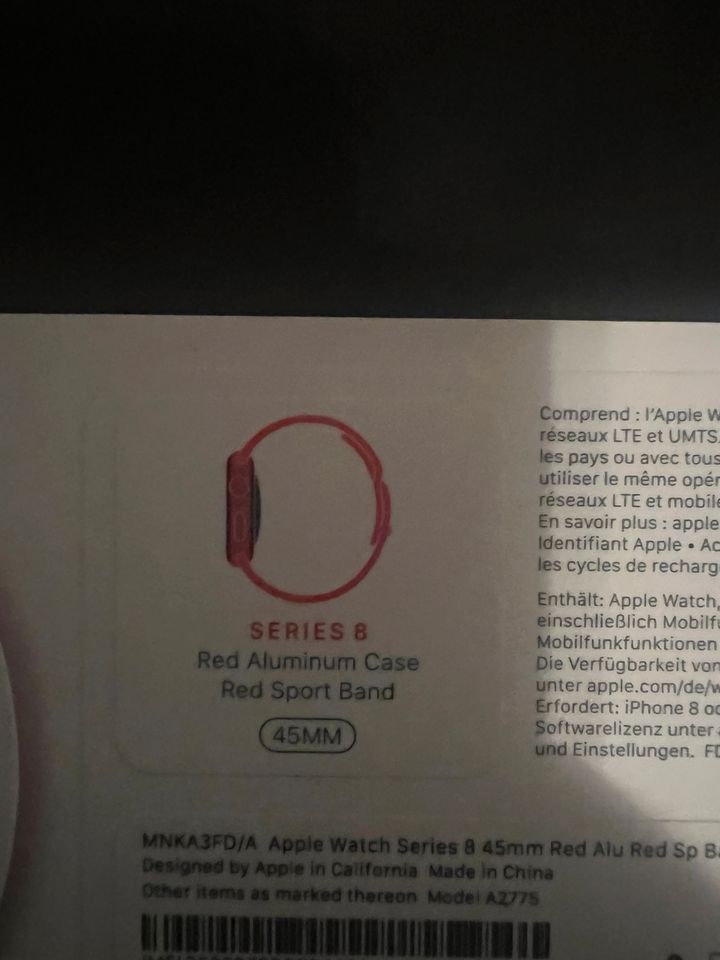 Apple Watch 8 45mm LTE Cell. **Neu** mit Garantie in Düsseldorf