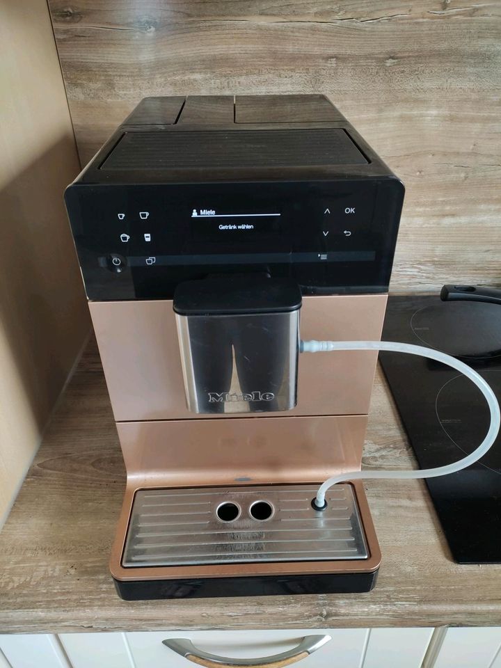 Miele CM 5500 Kaffeevollautomat Rose-Gold in Rahden