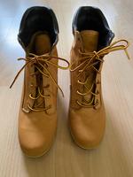Stiefeletten Leder Absatz Keilabsatz senfgelb 38,5 wie neu Bayern - Augsburg Vorschau