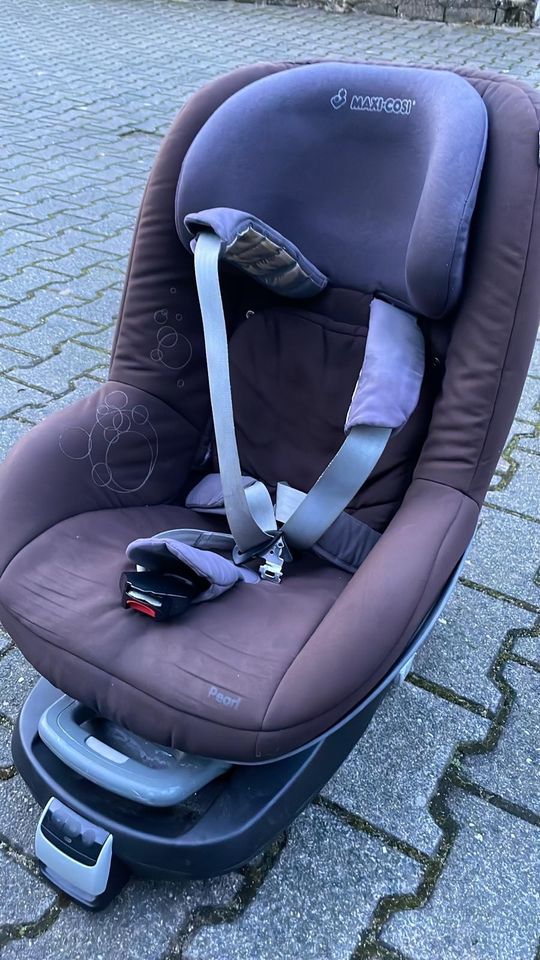 Maxi Cosi Pearl Kindersitz mit Isofix Station in Moers