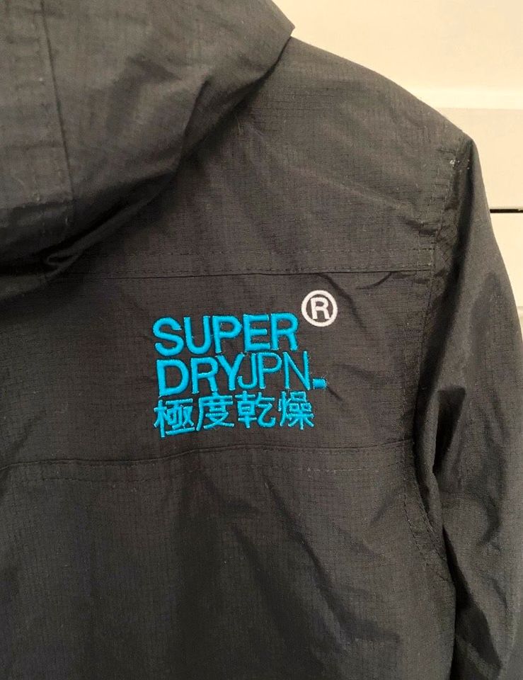 SuperDry Übergangsjacke in Hamburg