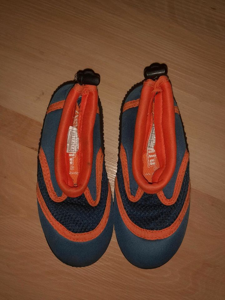 Badeschuhe, Aquaschuh, Wasserschuh 35 in Puchheim