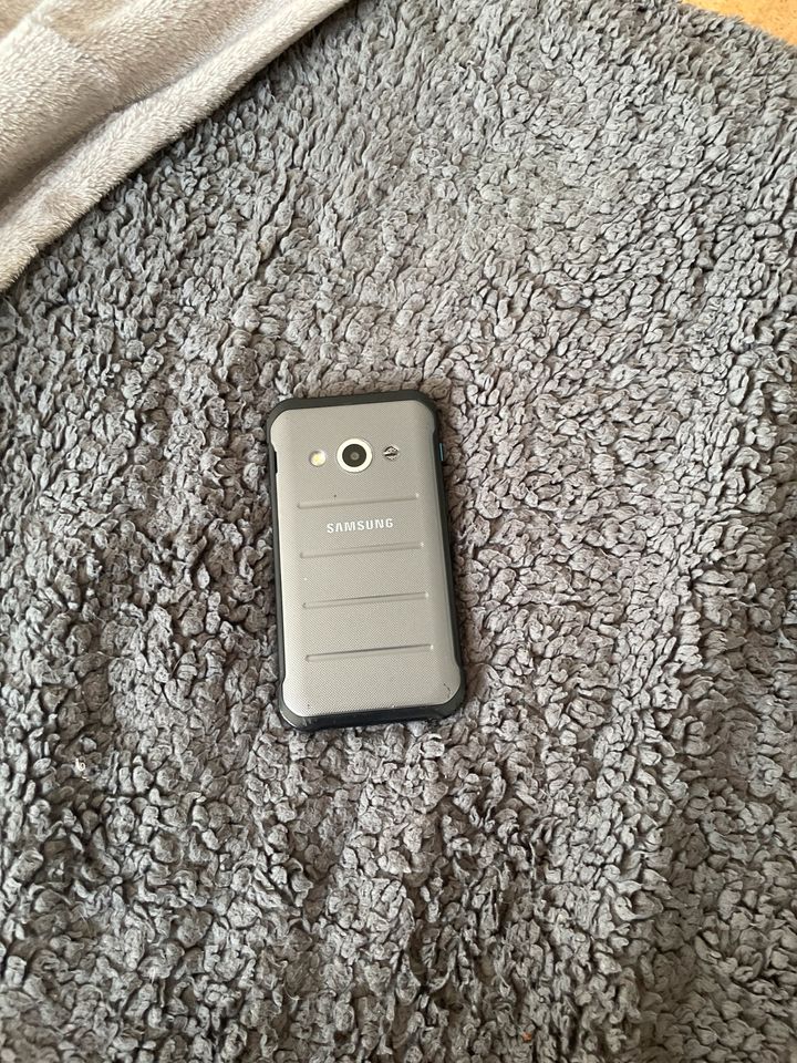 Samsung Galaxy Xcover 3 in Cloppenburg