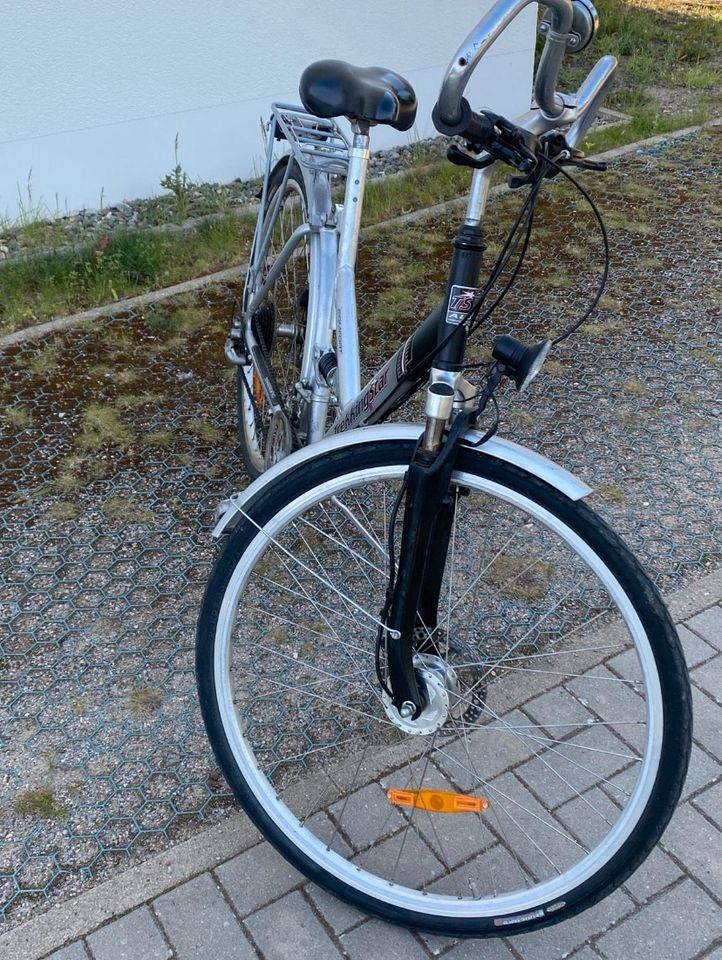 Fahrrad mit 28 Zoll in Wolfsburg