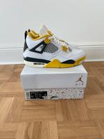 Nike Air Jordan 4 Gr.38 ‚vivid sulfur‘ Gelb beige Leder Hightop Düsseldorf - Bilk Vorschau