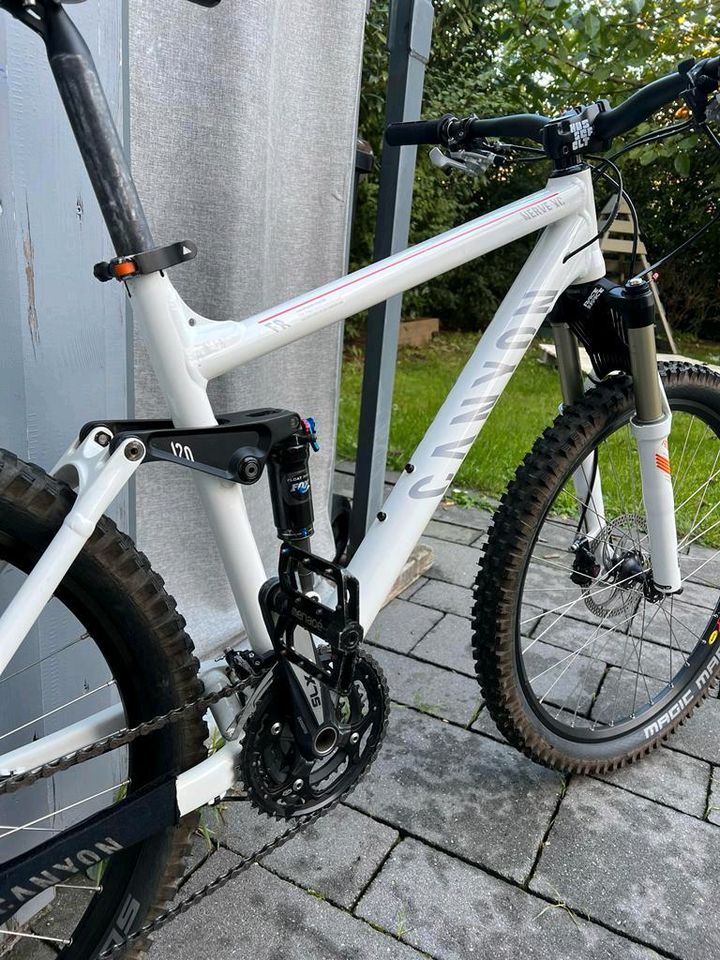 Canyon NERVE XC F8 der Sommer kommt !!! in Olfen