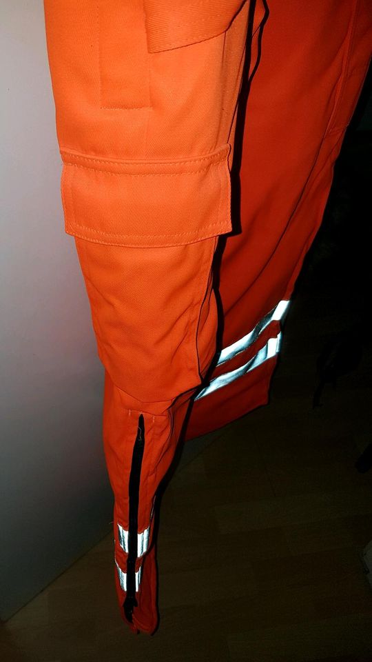 Mascot Latzhose Orange Winterhose Arbeitshose in Hamburg