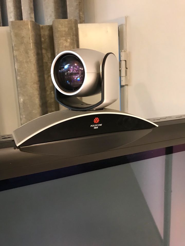 Polycom Medienwagen HDX8000 System, Eagle-Eye in Freiensteinau