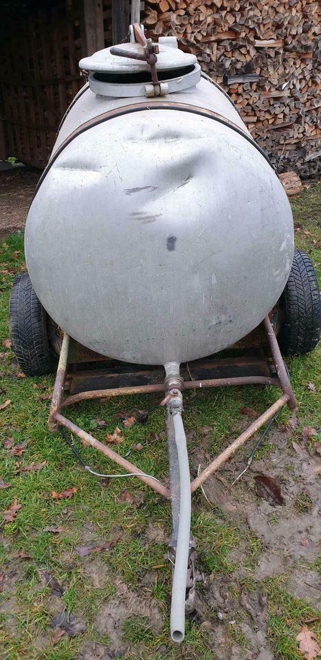 1000 Liter DDR Aluwasserfasshänger, Tiertränke,kein IBC-Container in Annaburg