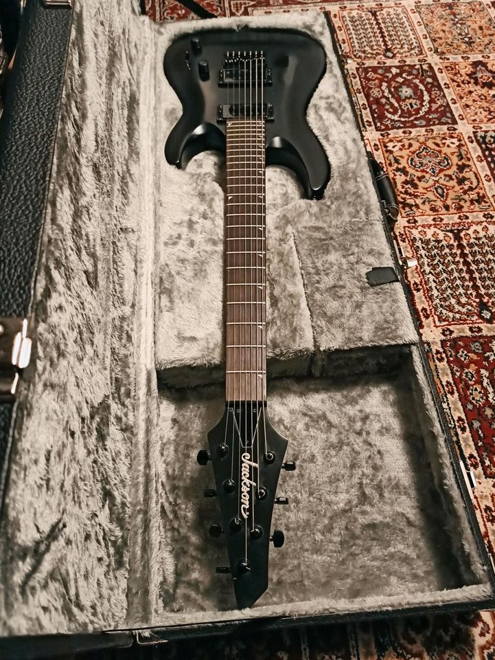 E-Gitarre: Jackson JS22-7 mit HT7 Upgrades (7 Saiter/7 String) in Rheinböllen