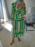 elegantes Kleid gr xs Nordrhein-Westfalen - Paderborn Vorschau
