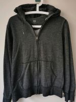 Sweat Jacke mit Kapuze Uniqlo grau Gr. S Friedrichshain-Kreuzberg - Kreuzberg Vorschau