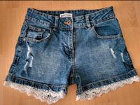 Shorts "used look" von Manguun, Größe 164 Hessen - Oberursel (Taunus) Vorschau