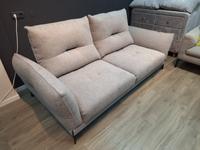 DESIGN SOFA 2er WOHNZIMMER COUCH HOCHWERTIG POLSTERUNG HOLZ METAL München - Allach-Untermenzing Vorschau
