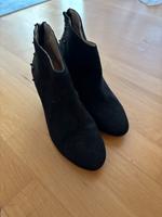 Boots Damenschuhe Größe 37 Zara Duisburg - Homberg/Ruhrort/Baerl Vorschau