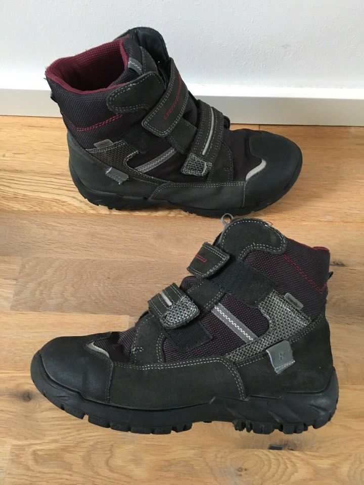 Marken Kinderschuhe Stiefel Wanderschuhe Mädchen Jungen Gr. >36 in Gießen