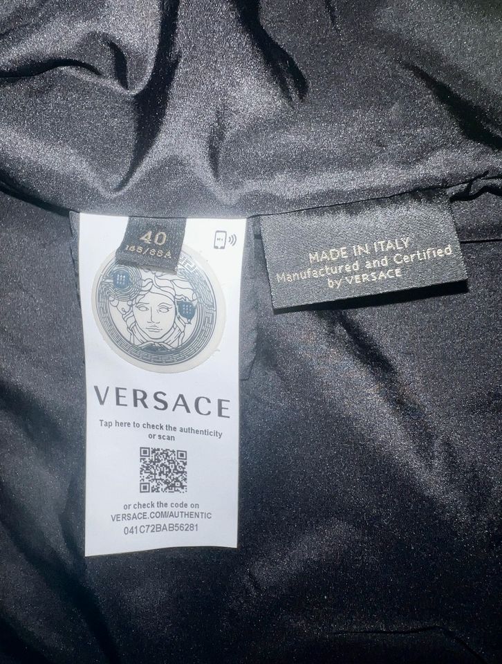 Versace Bomberjacke Love Multicolor Gr. 36 -wie NEU in Berlin