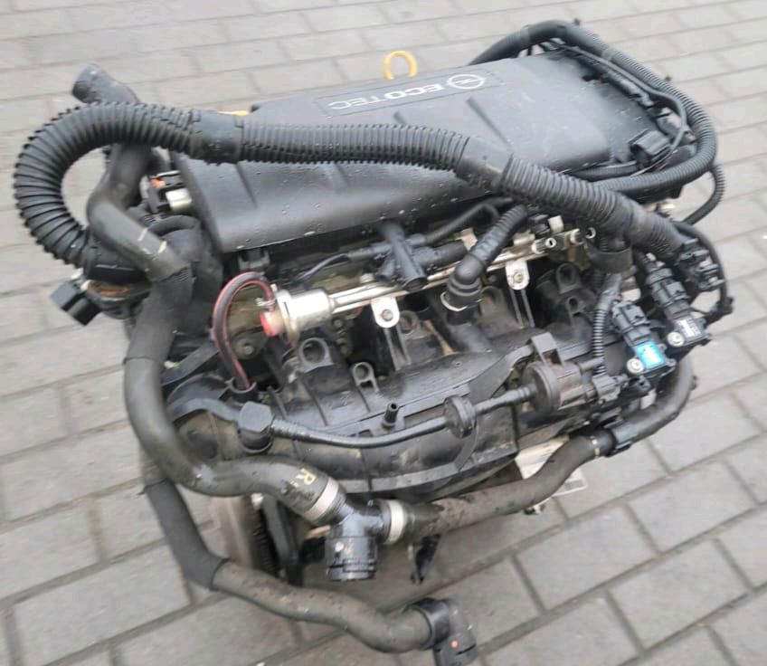 OPEL ASTRA J CORSA D 1.4 TURBO A14NET A14NEL MOTOR KOMPLETT in Leverkusen