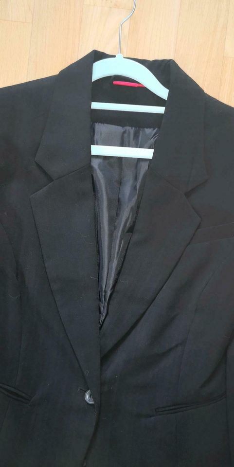 Blazer Jacke Bürojacke Bürooutfit elegant schwarz, Gr 36 S in Crimmitschau