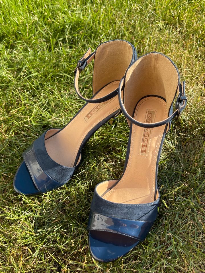 Buffalo High Heels Gr. 39, blau, TOP!!‘ in Berlin