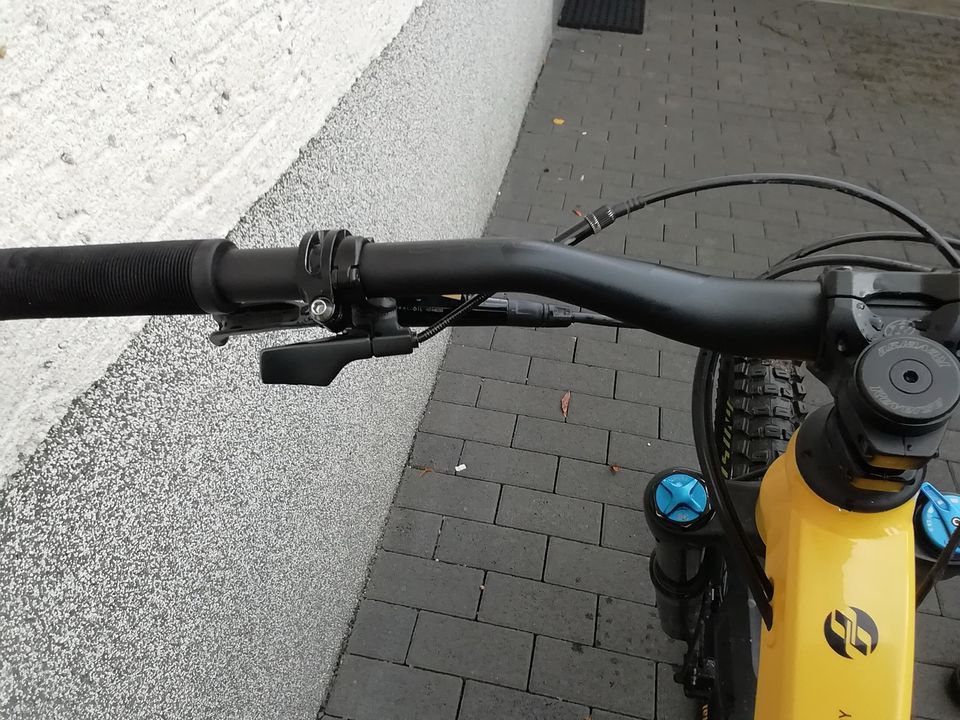Ghost SLAMR 4.9 Enduro Bike in Schwerte