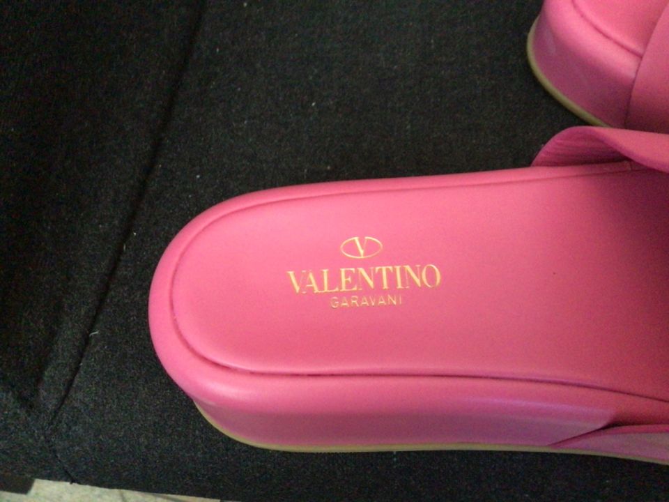 Original VALENTINO GARAVANI Schuhe in Gettorf