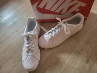 *NEU* NIKE Sneaker Gr. 45, weiß *NEU* Sachsen - Klingenthal Vorschau