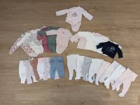 Baby Kleiderpaket Gr. 50 (Bodies, Hosen, Strumpfhosen, Shirts) Nordrhein-Westfalen - Iserlohn Vorschau