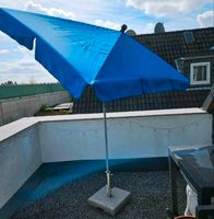 Sonnenschirm mit Granitständer/ Schirm/ Sommer / Regen ☔️  Duisburg - Duisburg-Süd Vorschau