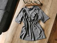 ✨VERO MODA✨Basic Shirt Gr M Grau Rüschen Schleswig-Holstein - Leck Vorschau